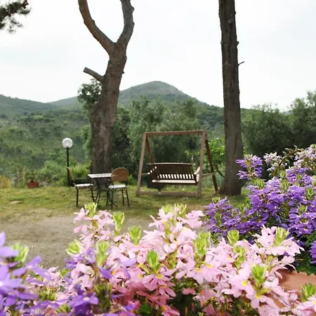 Willa Sleeps 5 Pool Wifi Sperlonga